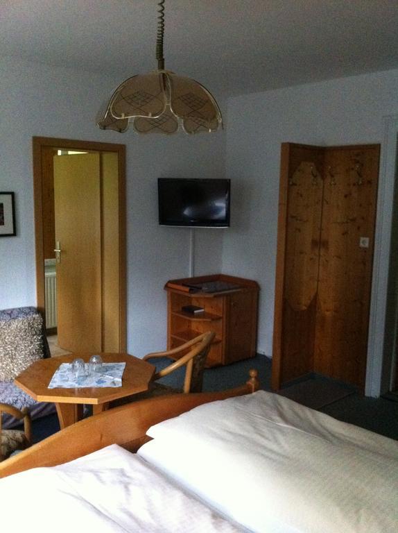 Pension Tannenrausch フリードリッヒローダ 部屋 写真